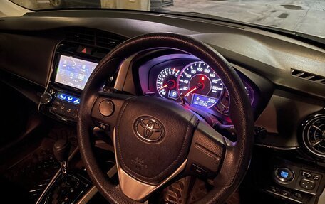 Toyota Corolla, 2018 год, 1 850 000 рублей, 8 фотография