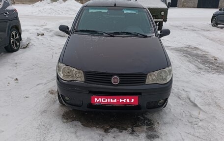 Fiat Albea I рестайлинг, 2011 год, 300 000 рублей, 2 фотография