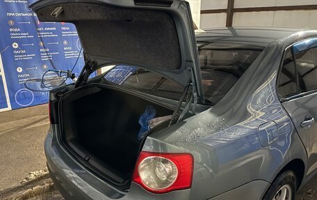 Volkswagen Jetta VI, 2008 год, 550 000 рублей, 12 фотография