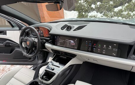 Porsche Cayenne III, 2025 год, 18 000 000 рублей, 17 фотография