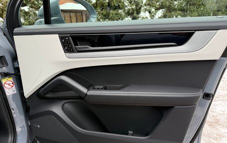 Porsche Cayenne III, 2025 год, 18 000 000 рублей, 21 фотография