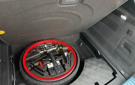 Porsche Cayenne III, 2025 год, 18 000 000 рублей, 25 фотография