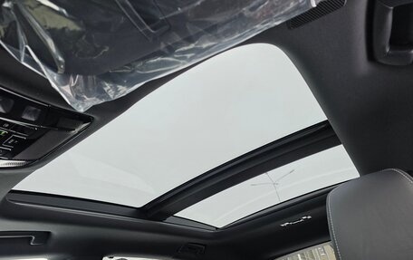 Lexus RX IV рестайлинг, 2025 год, 14 150 000 рублей, 38 фотография