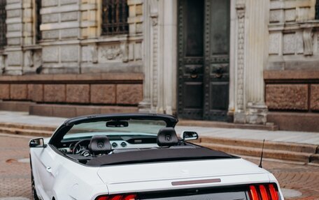 Ford Mustang VI рестайлинг, 2017 год, 2 900 000 рублей, 10 фотография