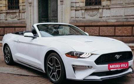 Ford Mustang VI рестайлинг, 2017 год, 2 900 000 рублей, 5 фотография