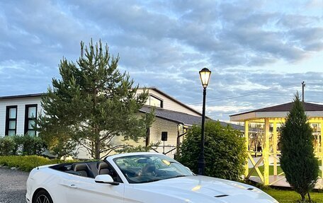 Ford Mustang VI рестайлинг, 2017 год, 2 900 000 рублей, 19 фотография