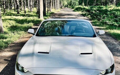 Ford Mustang VI рестайлинг, 2017 год, 2 900 000 рублей, 21 фотография