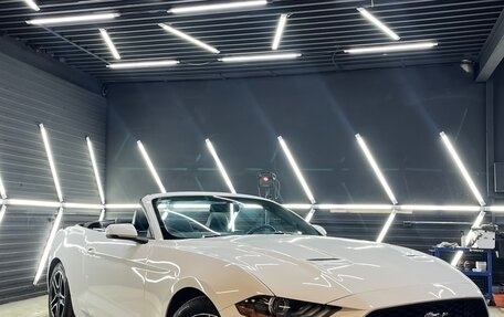Ford Mustang VI рестайлинг, 2017 год, 2 900 000 рублей, 15 фотография