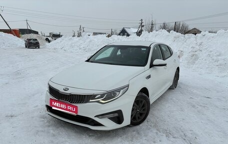 KIA Optima IV, 2019 год, 1 950 000 рублей, 7 фотография