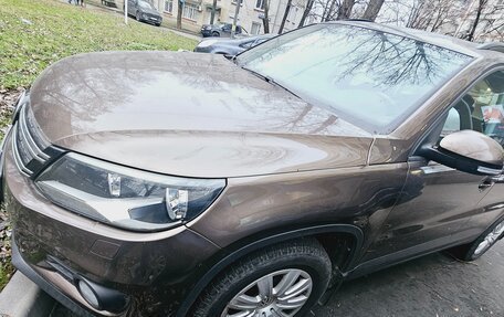 Volkswagen Tiguan I, 2014 год, 1 500 000 рублей, 2 фотография