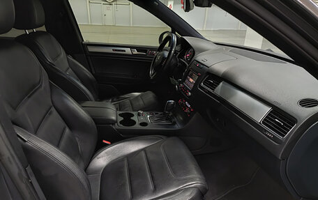 Volkswagen Touareg III, 2012 год, 2 260 000 рублей, 13 фотография