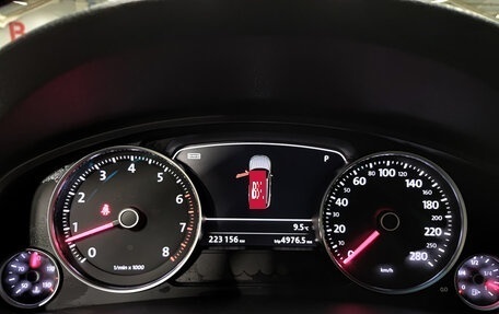 Volkswagen Touareg III, 2012 год, 2 260 000 рублей, 16 фотография