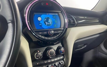 MINI Hatch, 2019 год, 2 650 000 рублей, 13 фотография