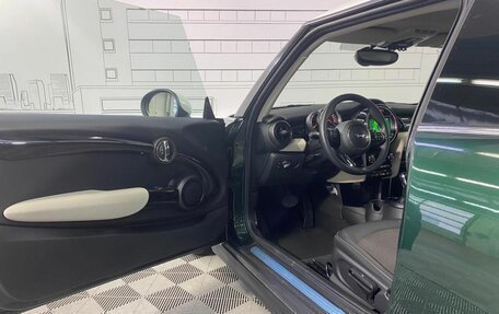 MINI Hatch, 2019 год, 2 650 000 рублей, 15 фотография