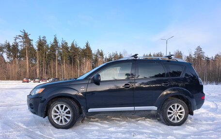 Mitsubishi Outlander III рестайлинг 3, 2007 год, 990 000 рублей, 4 фотография