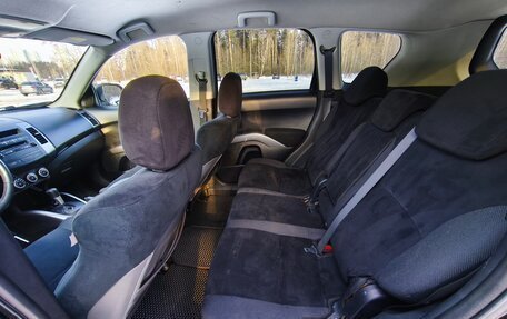 Mitsubishi Outlander III рестайлинг 3, 2007 год, 990 000 рублей, 10 фотография