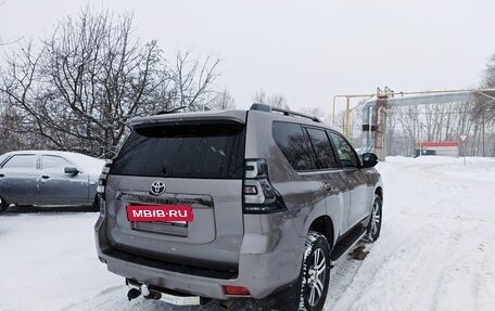 Toyota Land Cruiser Prado 150 рестайлинг 2, 2020 год, 5 500 000 рублей, 6 фотография