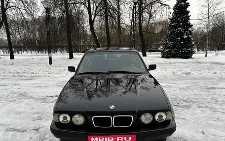 BMW 5 серия, 1995 год, 690 000 рублей, 2 фотография