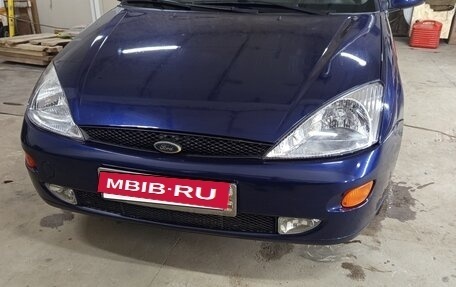 Ford Focus IV, 2001 год, 265 000 рублей, 4 фотография