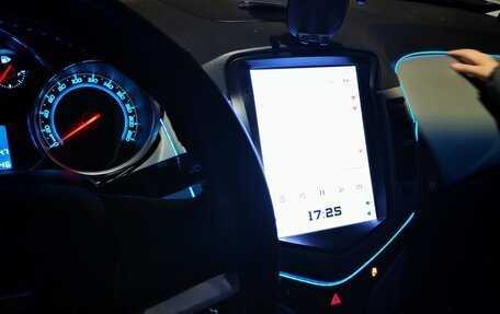 Chevrolet Cruze II, 2012 год, 815 000 рублей, 7 фотография