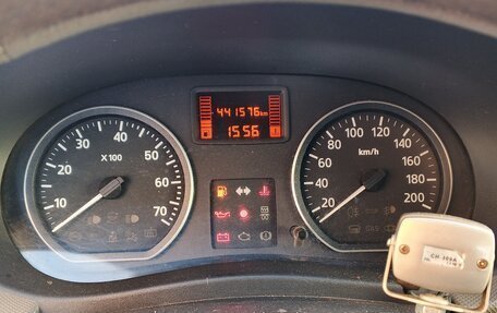 Renault Logan I, 2011 год, 200 000 рублей, 6 фотография