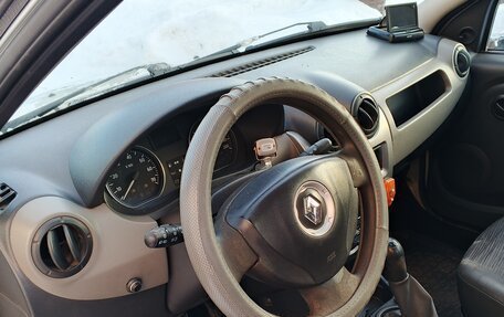 Renault Logan I, 2011 год, 200 000 рублей, 5 фотография