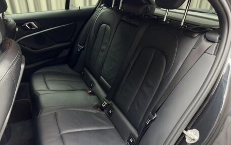 BMW 1 серия, 2021 год, 2 880 000 рублей, 12 фотография