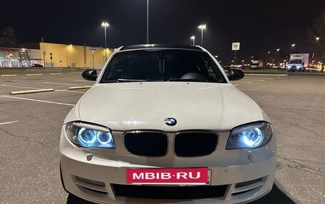 BMW 1 серия, 2008 год, 1 300 000 рублей, 2 фотография