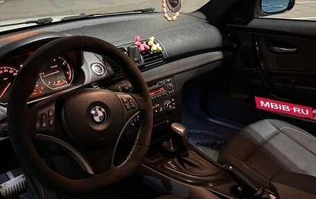 BMW 1 серия, 2008 год, 1 300 000 рублей, 7 фотография