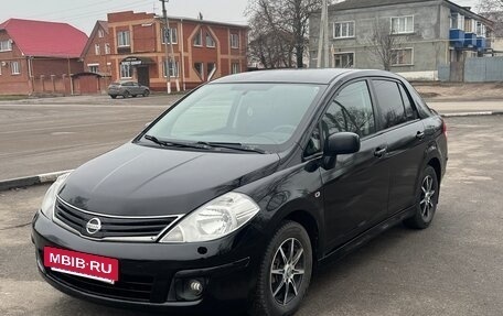 Nissan Tiida, 2010 год, 555 000 рублей, 2 фотография