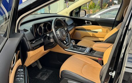 KIA Carnival, 2021 год, 3 300 000 рублей, 9 фотография