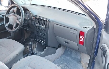 Volkswagen Polo III рестайлинг, 1999 год, 250 000 рублей, 7 фотография