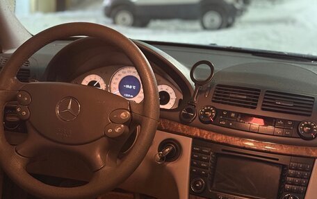 Mercedes-Benz E-Класс, 2006 год, 1 100 000 рублей, 14 фотография