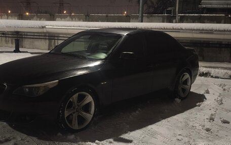 BMW 5 серия, 2004 год, 1 180 000 рублей, 11 фотография