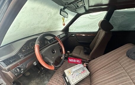 Mercedes-Benz E-Класс, 1992 год, 195 000 рублей, 6 фотография