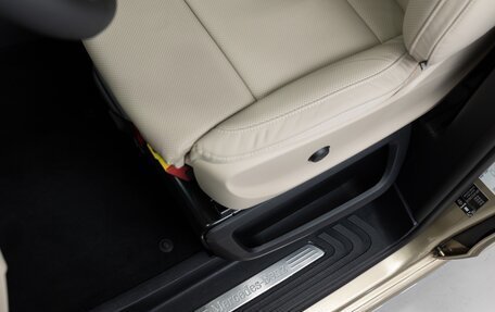 Mercedes-Benz V-Класс, 2026 год, 14 690 000 рублей, 11 фотография