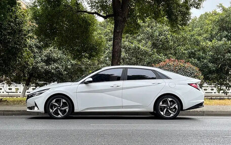 Hyundai Elantra, 2021 год, 1 249 099 рублей, 3 фотография