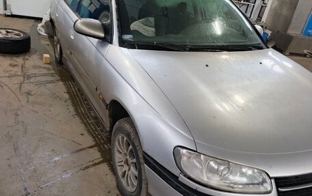 Opel Omega B, 1998 год, 110 000 рублей, 1 фотография