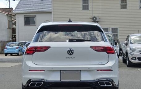 Volkswagen Golf VIII, 2022 год, 1 210 000 рублей, 7 фотография