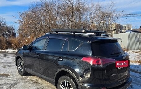 Toyota RAV4, 2017 год, 2 350 000 рублей, 6 фотография