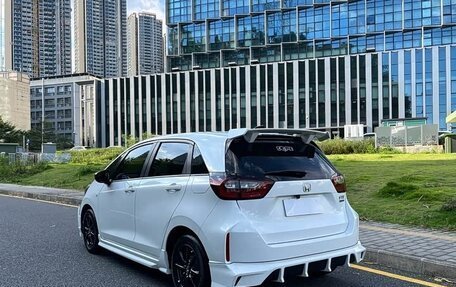 Honda Fit, 2022 год, 958 000 рублей, 5 фотография