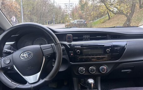 Toyota Corolla, 2015 год, 1 150 000 рублей, 10 фотография