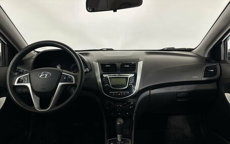 Hyundai Solaris II рестайлинг, 2014 год, 950 000 рублей, 7 фотография