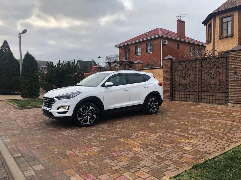 Hyundai Tucson III рестайлинг, 2020 год, 800 000 рублей, 2 фотография