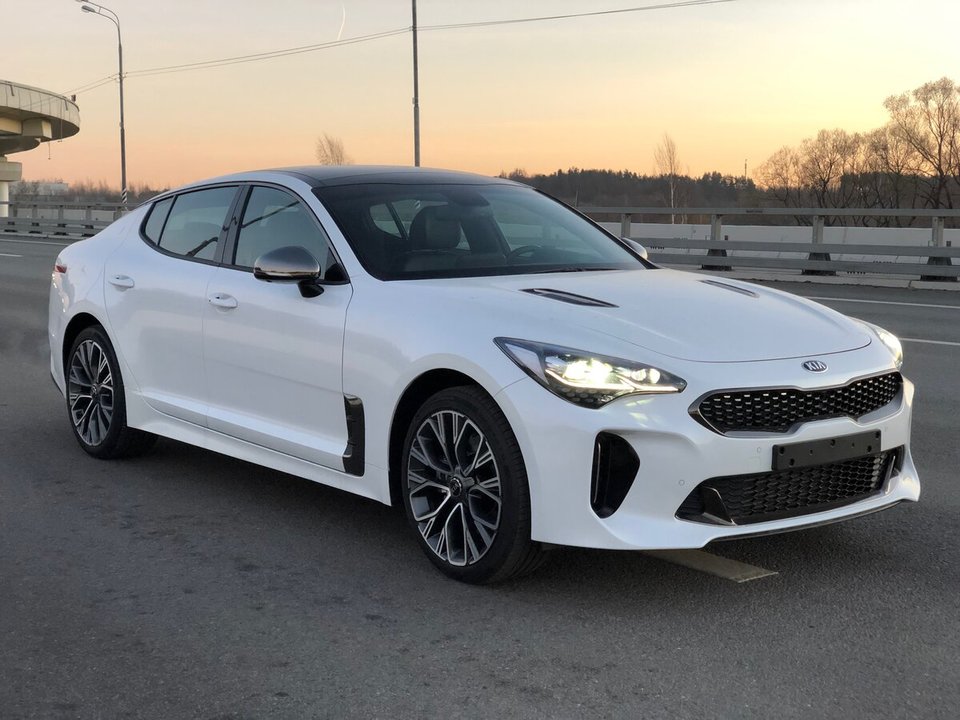 KIA Stinger I, 2018 год, 600 000 рублей, 2 фотография