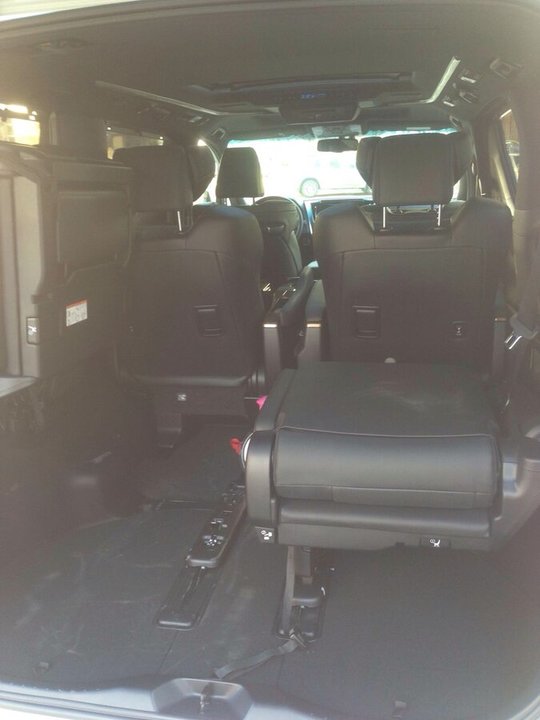 Toyota Alphard III, 2016 год, 750 000 рублей, 9 фотография