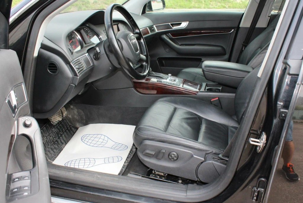 Audi A6 C6 рестайлинг, 2008 год, 220 000 рублей, 3 фотография