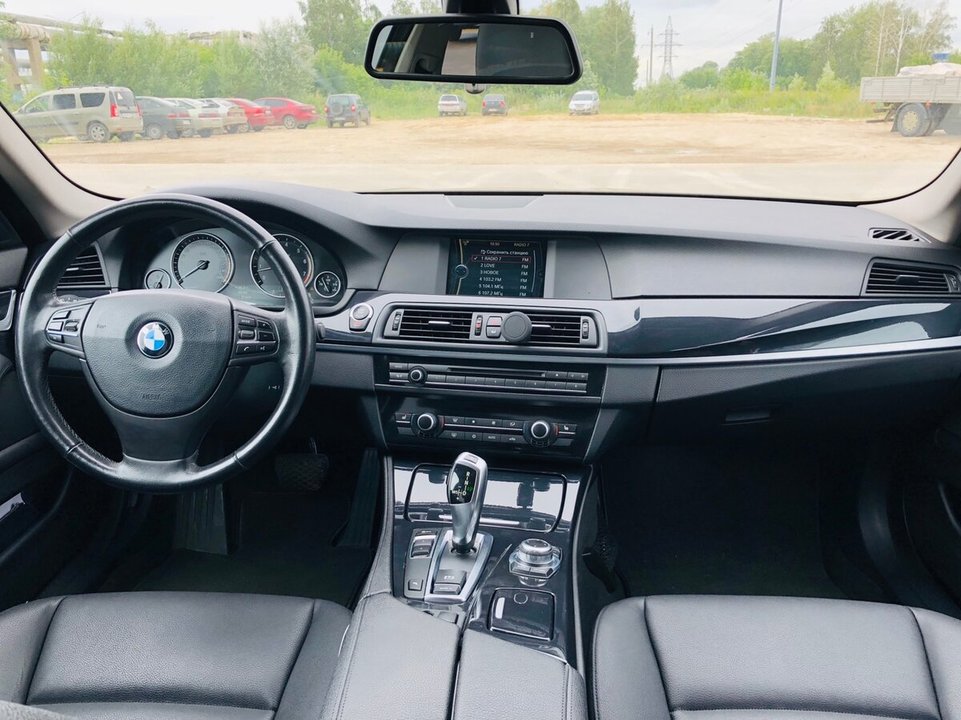 BMW 5 серия F10, F11, F07, 2012 год, 500 000 рублей, 9 фотография