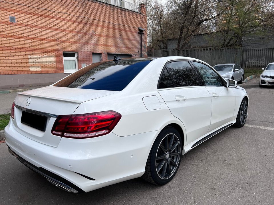 Mercedes-Benz E-Класс W212 рестайлинг, 2016 год, 500 000 рублей, 4 фотография