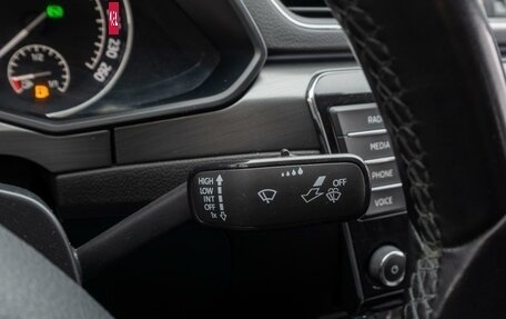 Skoda Superb III рестайлинг, 2015 год, 1 799 000 рублей, 12 фотография